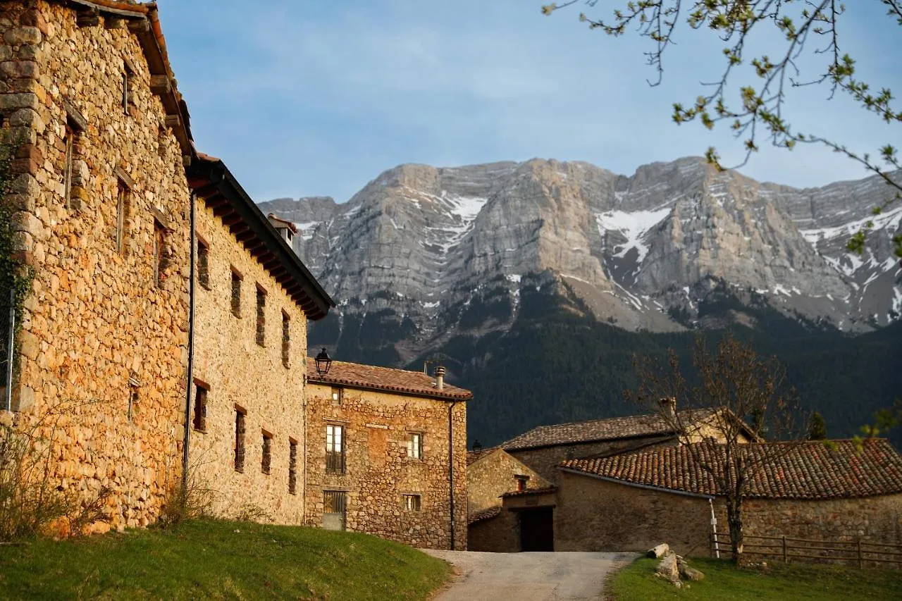 Casa Rural Cal Jaumet contacts